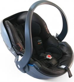 Mima автокрісло IZI Go Black 7429iti