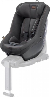 Inglesina автокрісло Darwin Toddler i-Size Mystic Black 90293iti