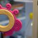 BabyOno прорезыватель для зубов деревянно-силиконовый "Бабочка" (Розовый) 1075/01bo