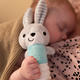 BabyOno игрушка с пищалкой 23 см "Bunny Hey" 1496bo